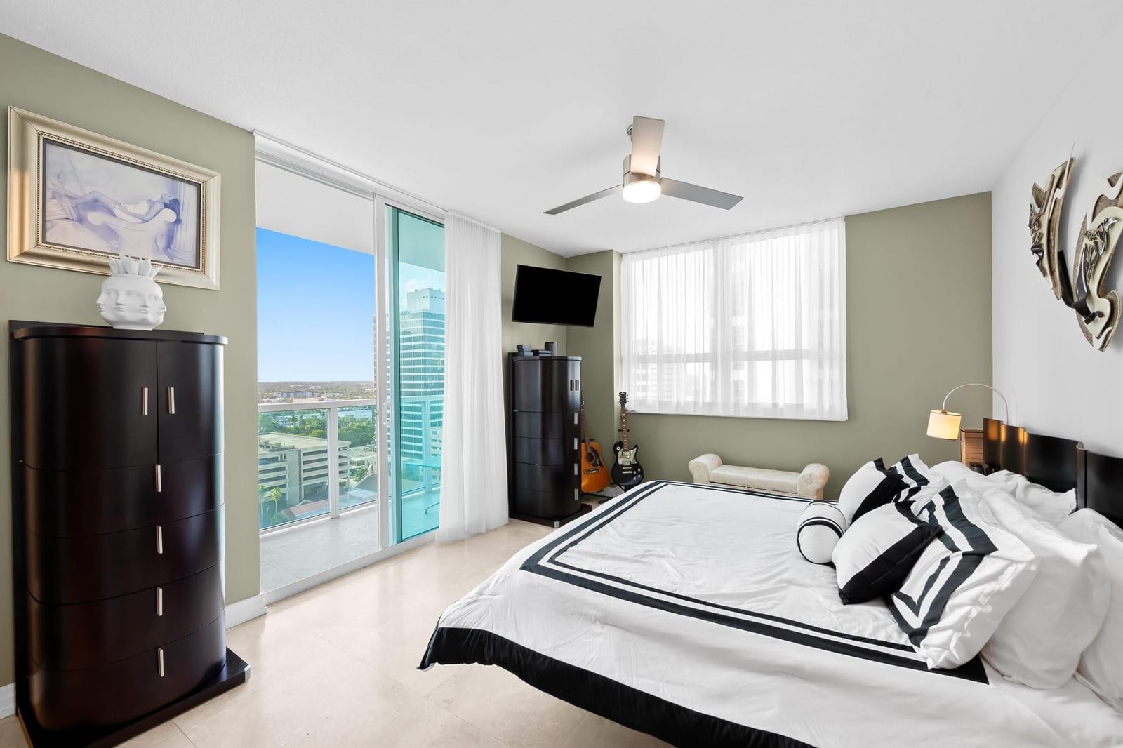 350 SE 2nd Street 1870, Fort Lauderdale, FL 33301 photo 24