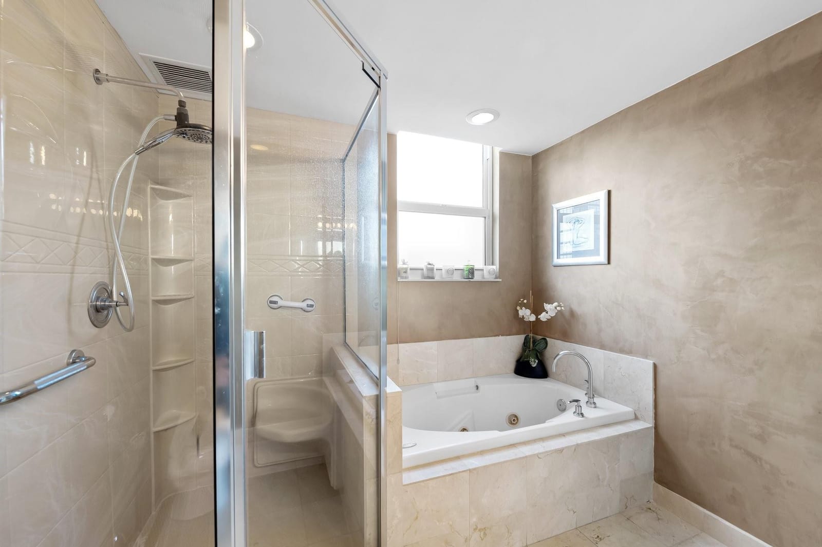 350 SE 2nd Street 1870, Fort Lauderdale, FL 33301 photo 28