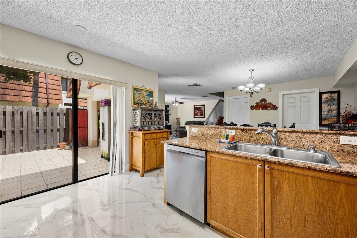 2220 White Pine Circle B, Greenacres, FL 33415 photo 15