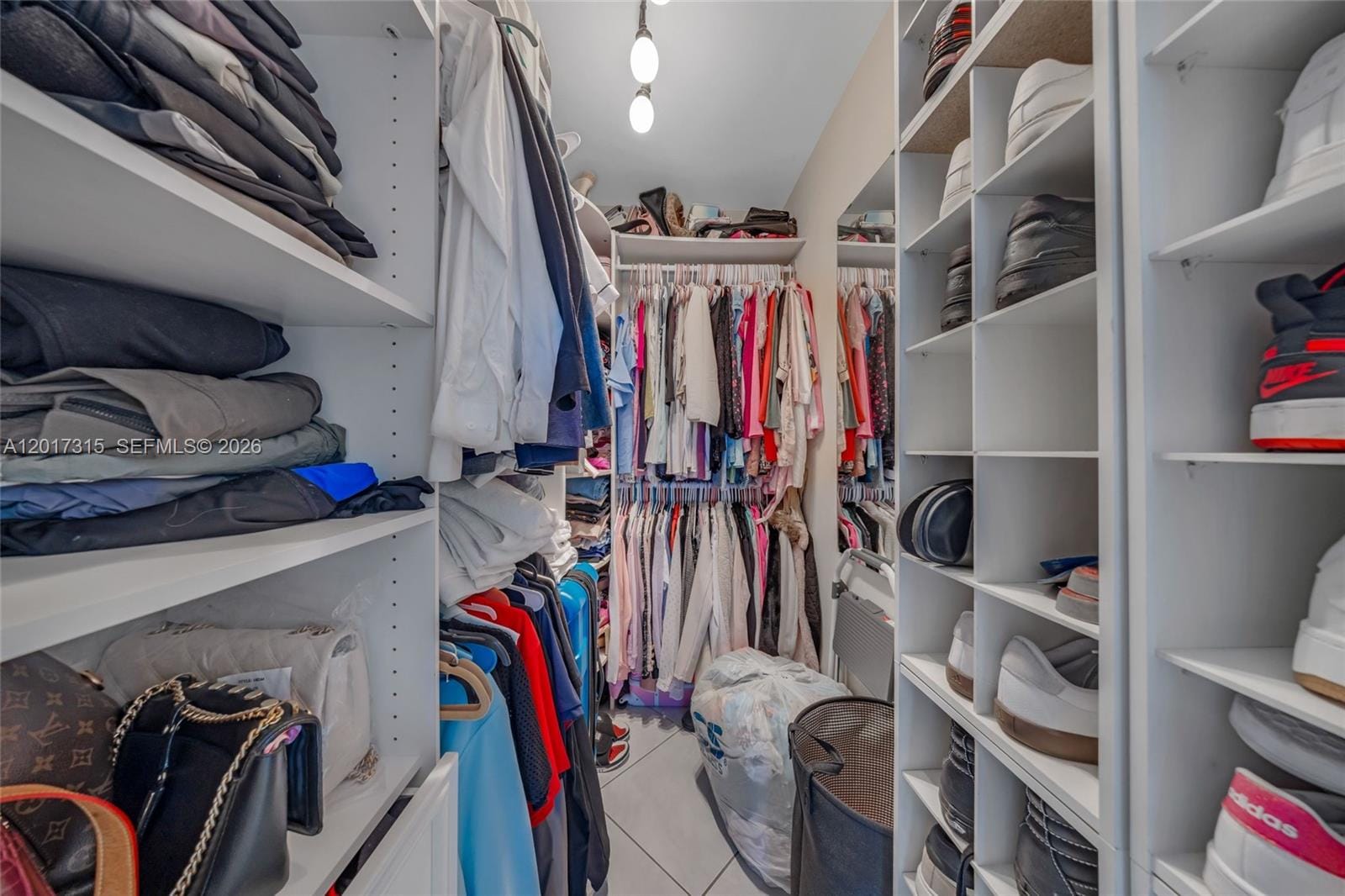 250 180th Drive 352 — photo 4