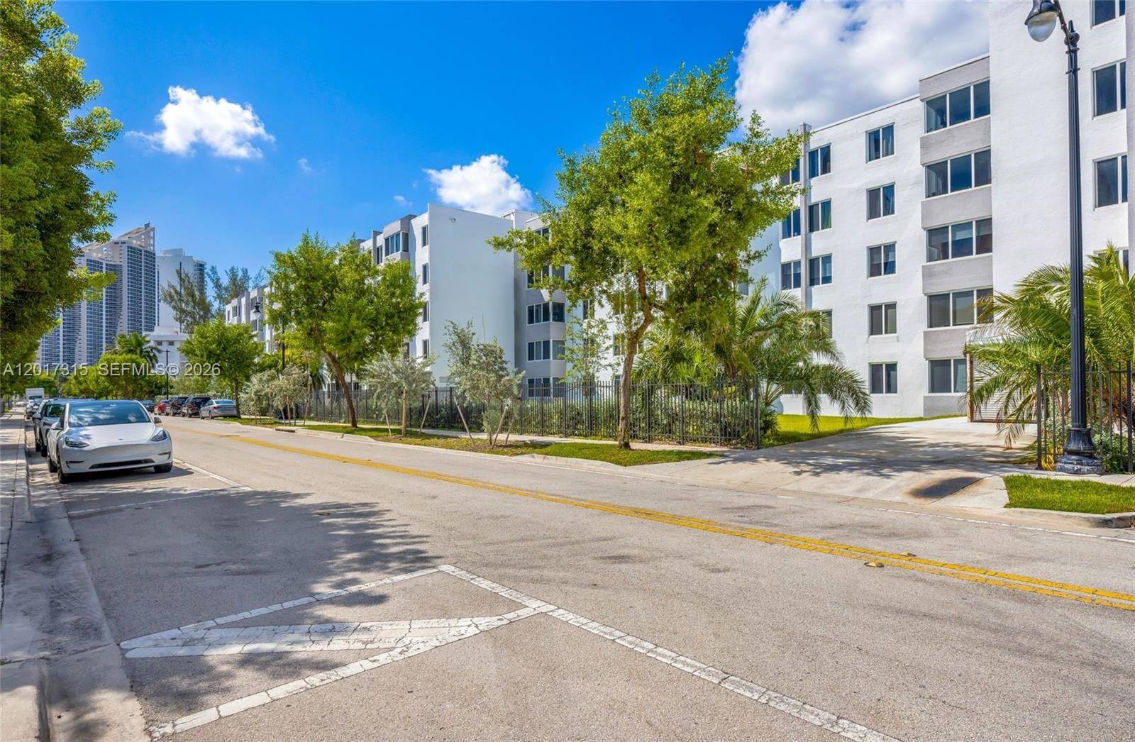 250 180th Drive 352, Sunny Isles Beach, FL 33160 photo 13