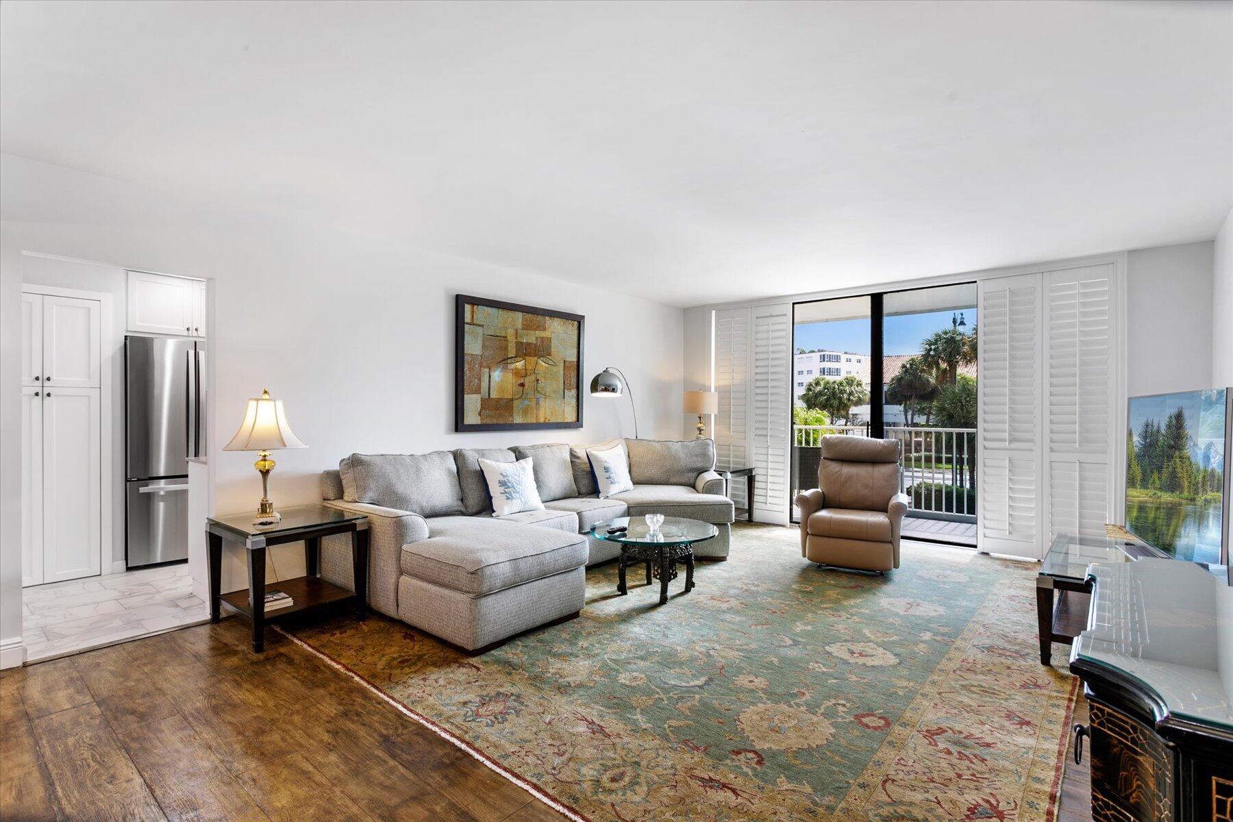 2860 S Ocean Boulevard 214, Palm Beach, FL 33480, Palm Beach