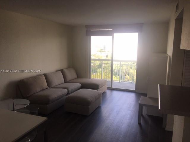 816 NW 11th Street 1104, Miami, FL 33136, Miami