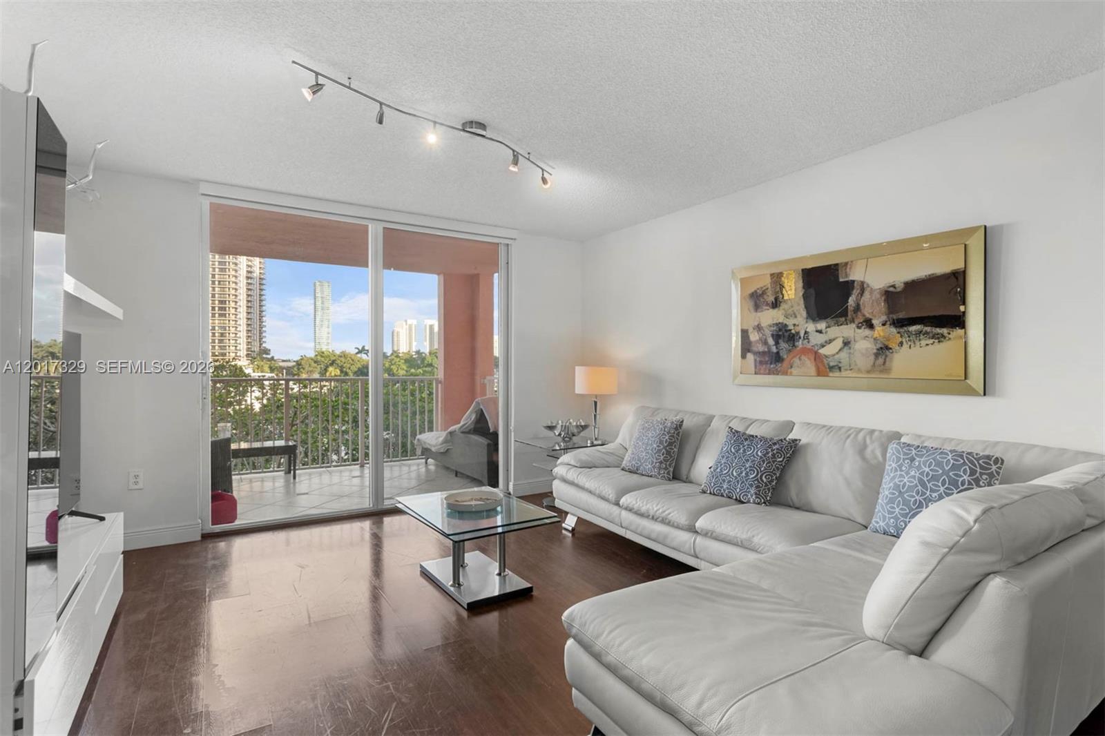 19655 E Country Club Drive 6304, Aventura, FL 33180, Aventura