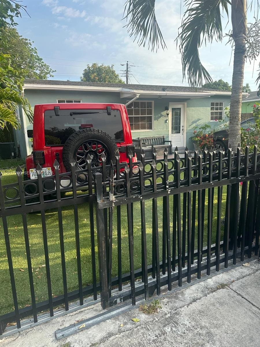 1560 NE 154th Street, North Miami Beach, FL 33162 photo 2