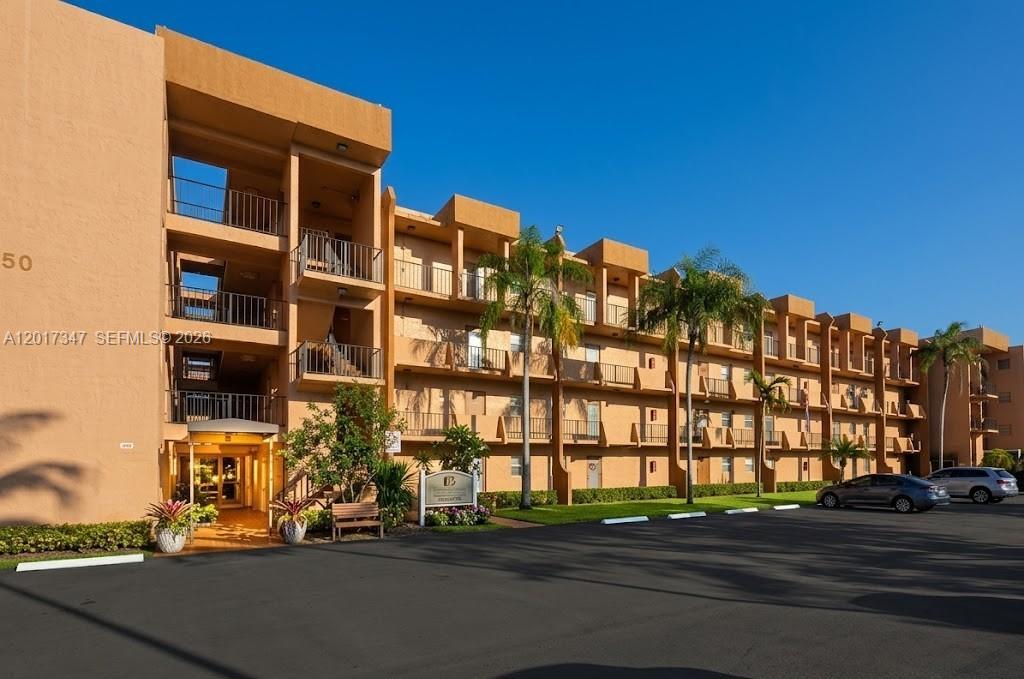 3050 E Sunrise Lakes Drive 402, Sunrise, FL 33322, Sunrise
