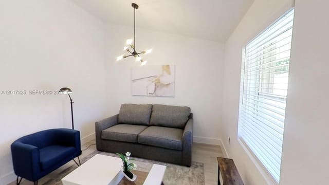 840 SW 7th Street 852, Miami, FL 33130