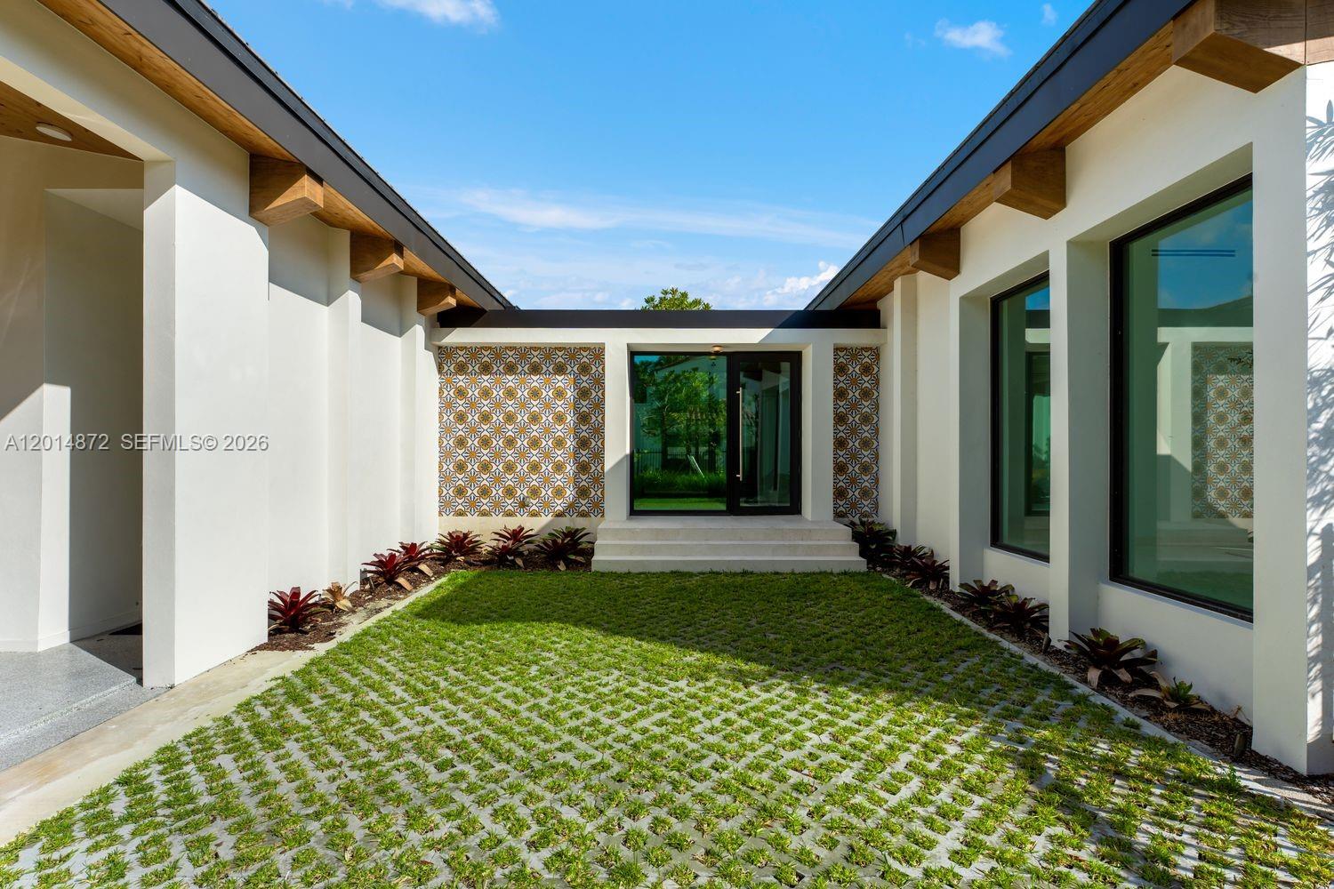 6716 San Vicente Street, Coral Gables, FL 33146 photo 19