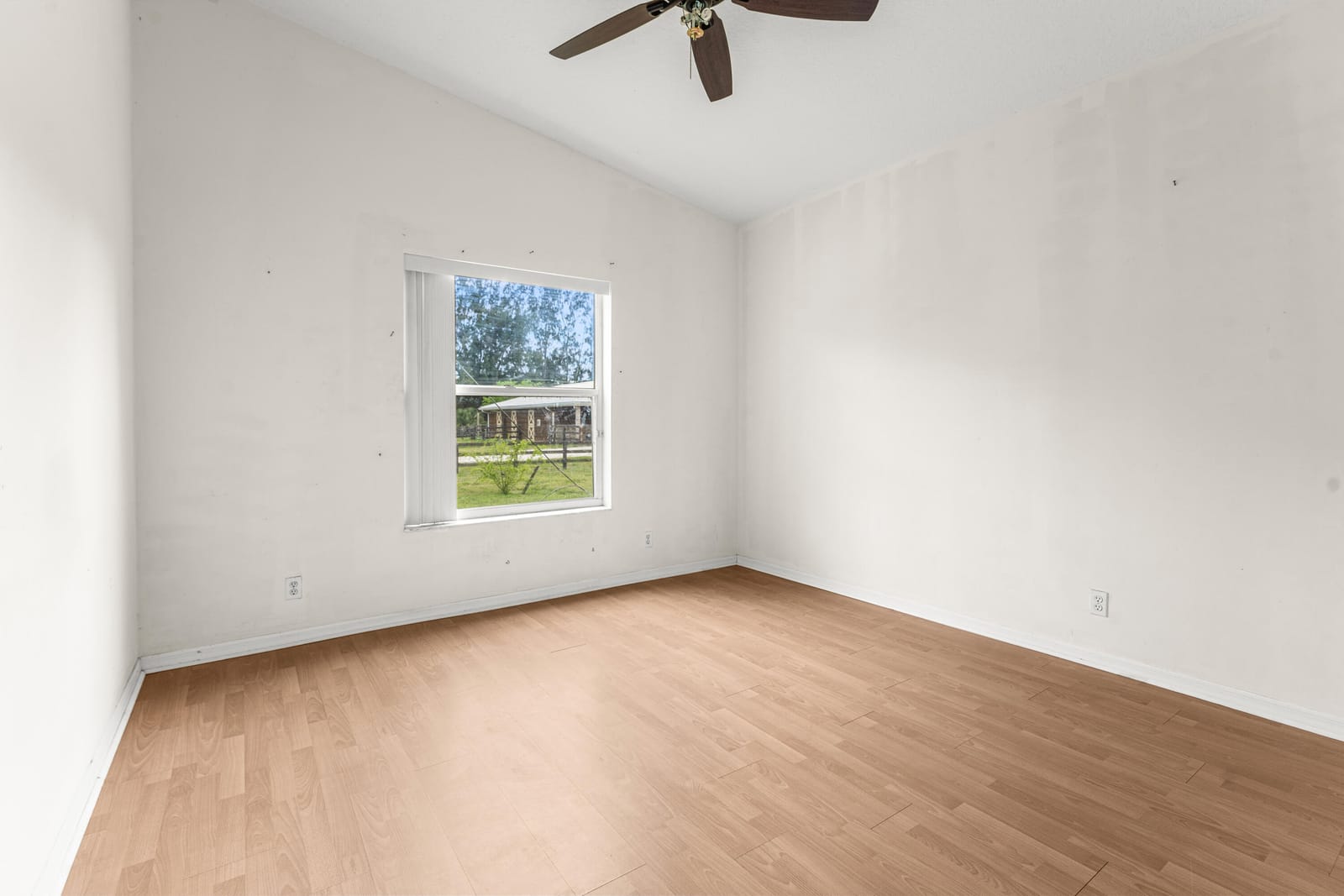 19482 Green Grove Court, FL 33470 photo 21