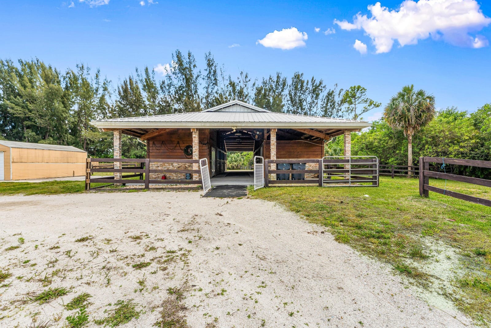 19482 Green Grove Court, FL 33470 photo 27
