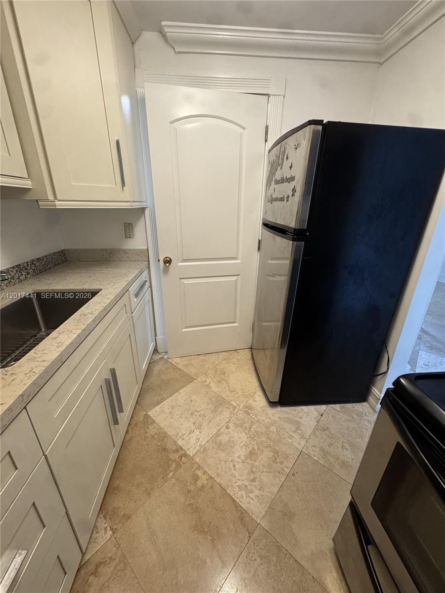 1407 NE 56th Street 316 — photo 2