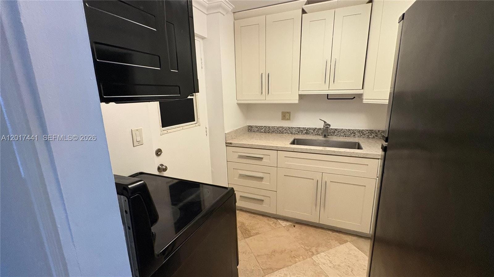 1407 NE 56th Street 316 — photo 3