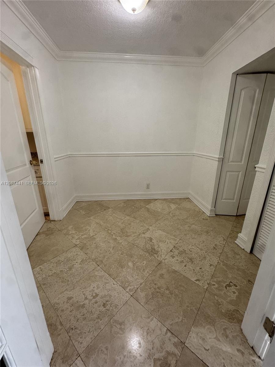 1407 NE 56th Street 316 — photo 4