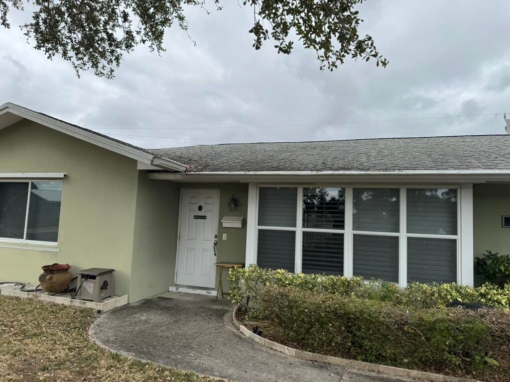 586 N Redwood Drive, Lake Park, FL 33403 photo 1
