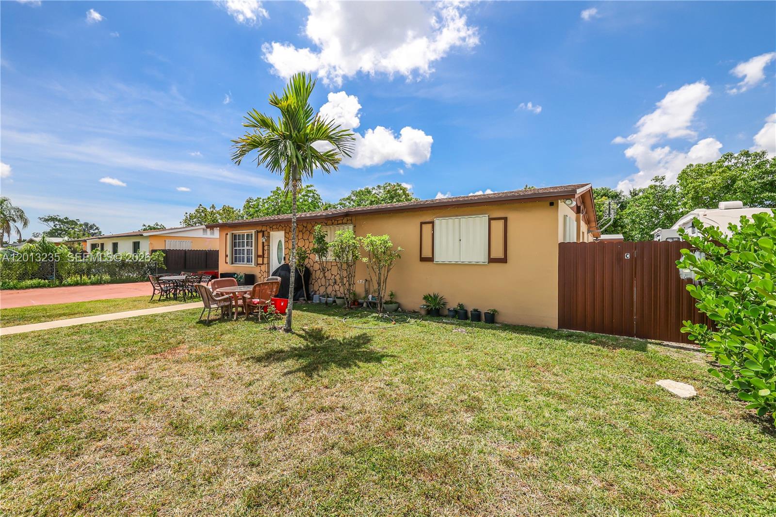 11600 SW 181st Terrace, Miami, FL 33157, Miami