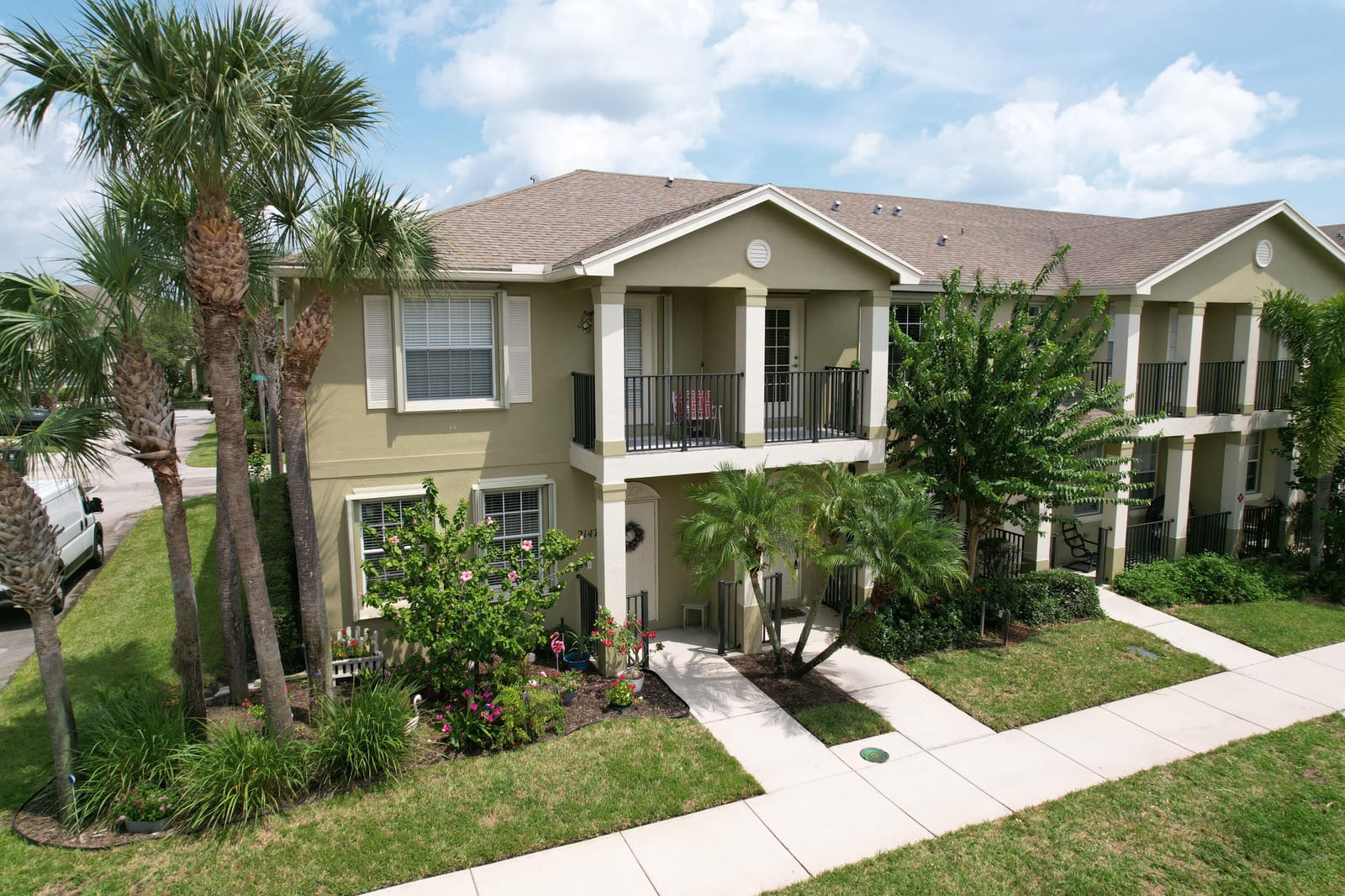 2151 SE Eatonville Drive — photo 2