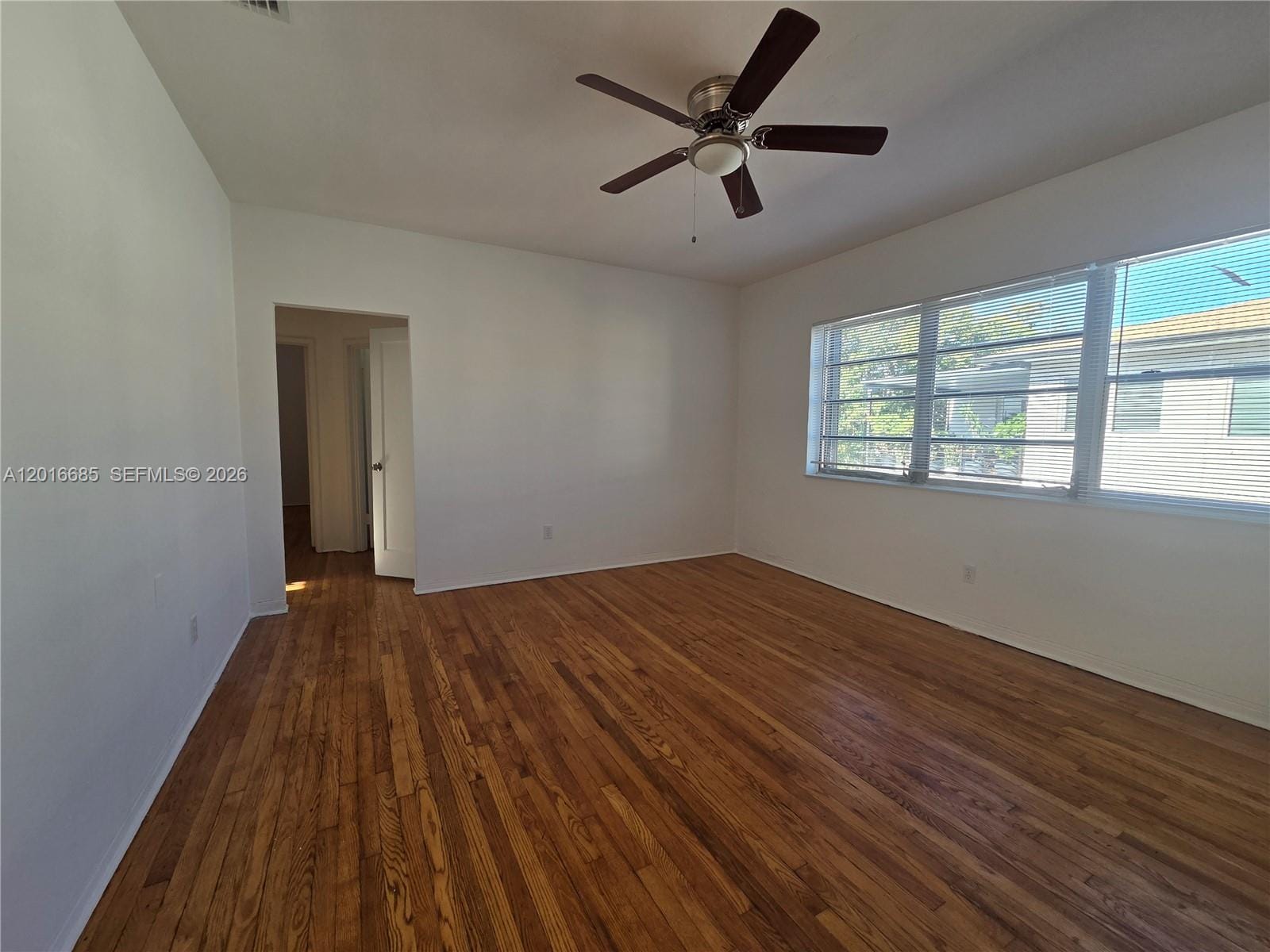 781 SW 11th Street 3 — photo 3