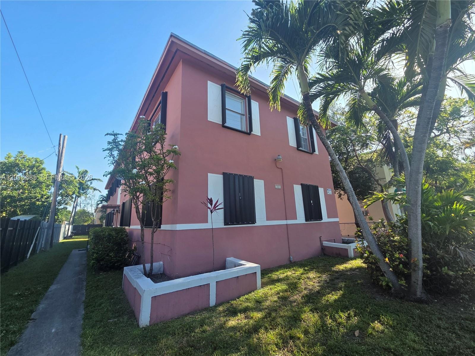 781 SW 11th Street 3 — photo 9