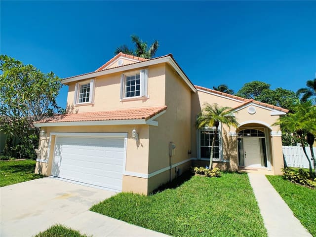 18801 NW 12th Street 18801, Pembroke Pines, FL 33029