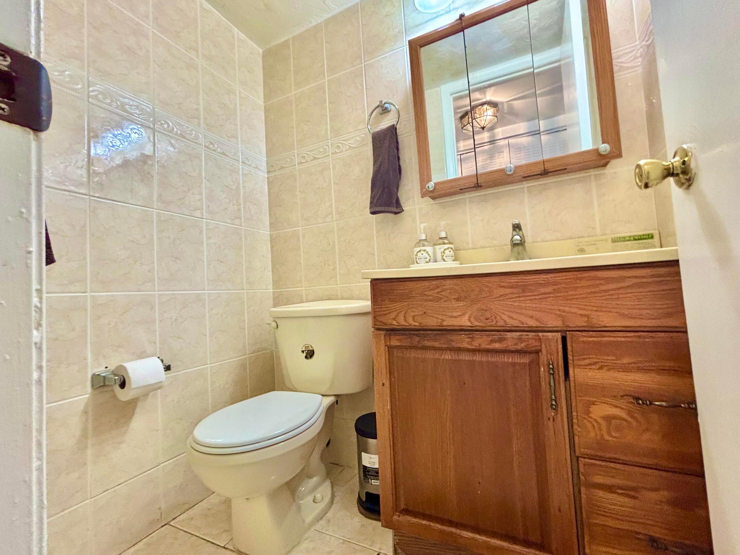 203 Farnham I, Deerfield Beach, FL 33442 photo 14
