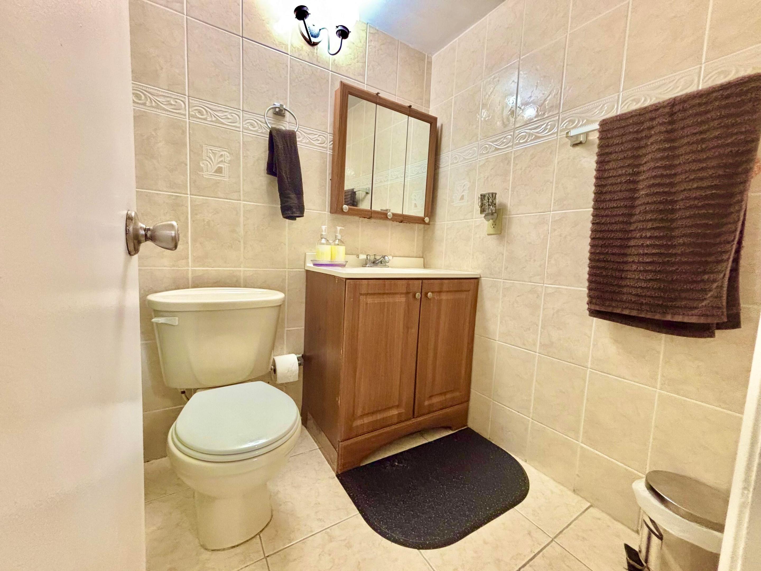 203 Farnham I, Deerfield Beach, FL 33442 photo 19