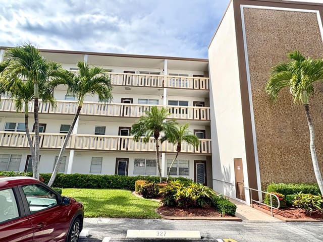 4046 Guildford C, sold in ZIP 33434, Boca Raton, FL
