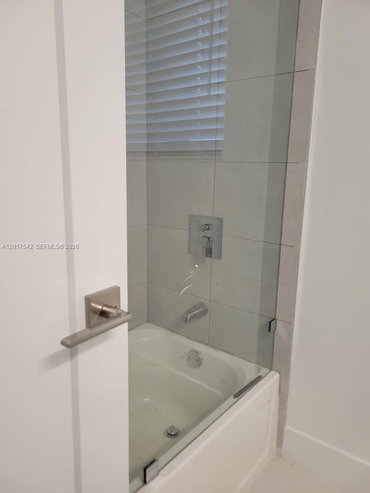 1735 Calais Drive 6, Miami Beach, FL 33141 photo 8