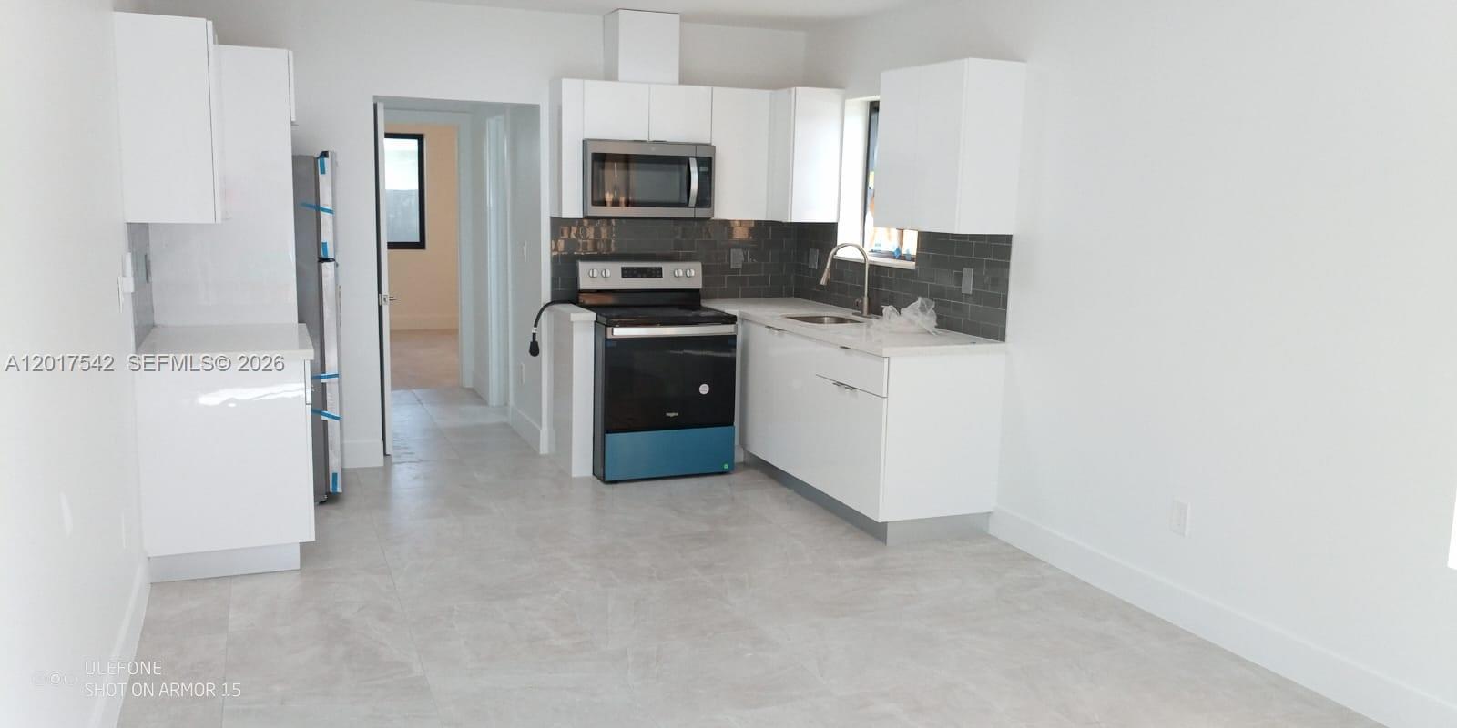 1725 Calais Drive 6, Miami Beach, FL 33141, Miami Beach