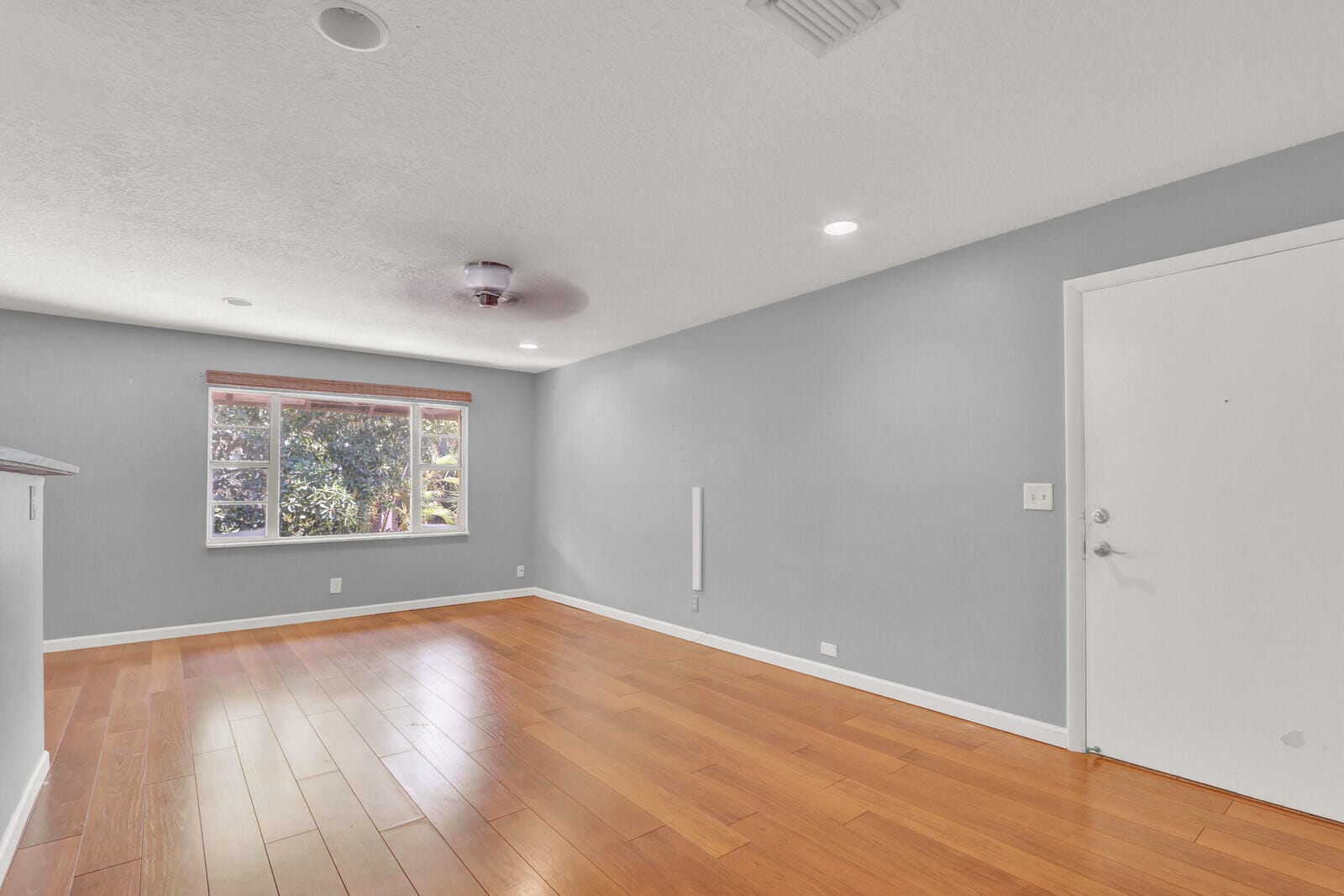 312 Southwind Drive 207 — photo 2
