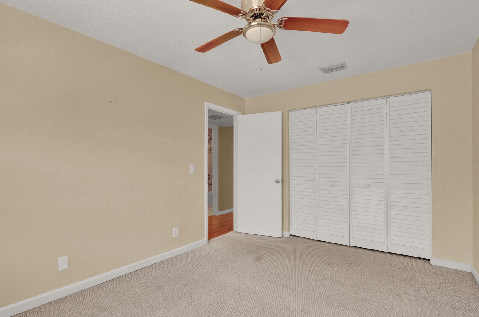 312 Southwind Drive 207 — photo 12