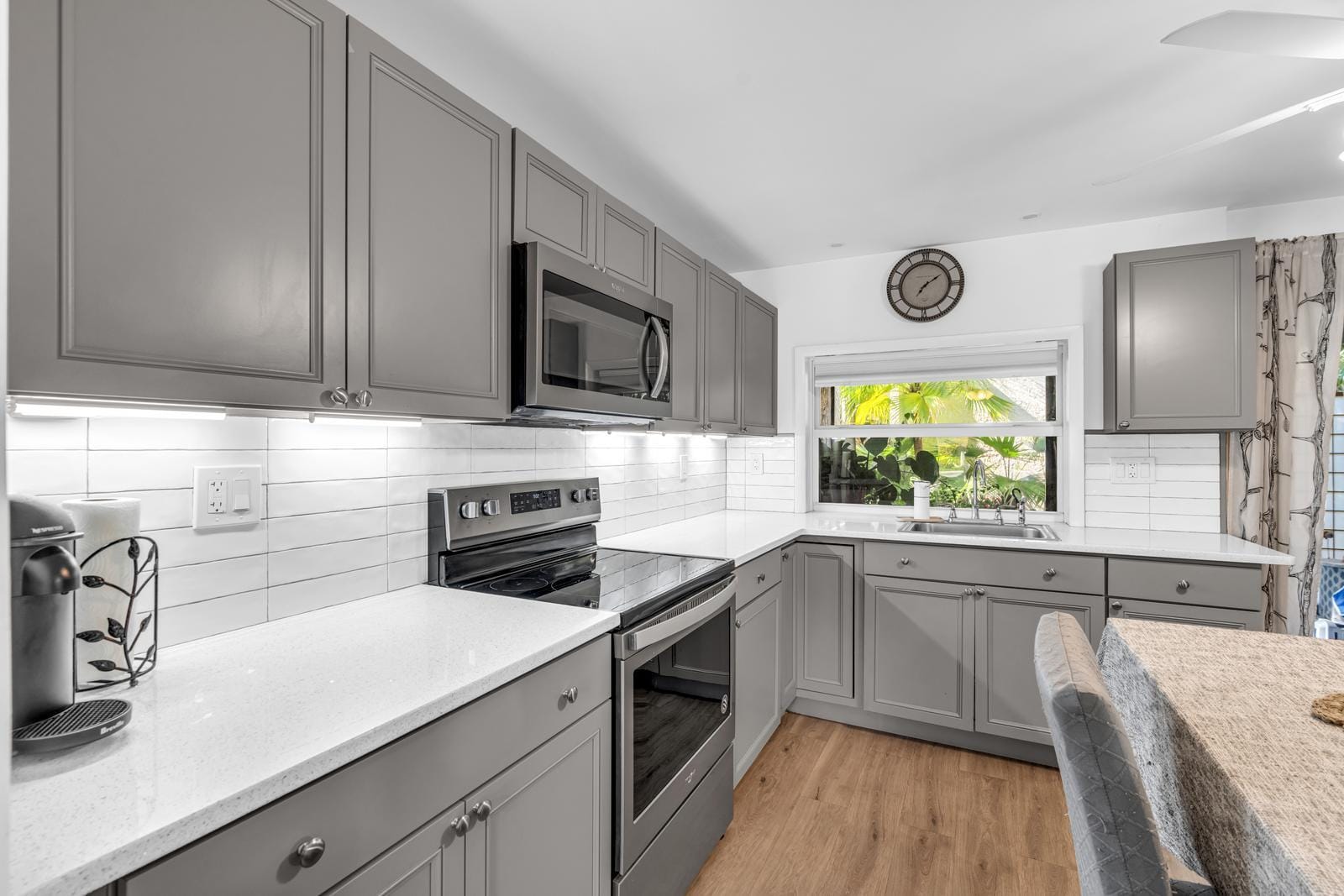 5314 NE 6 Avenue E20 — photo 10