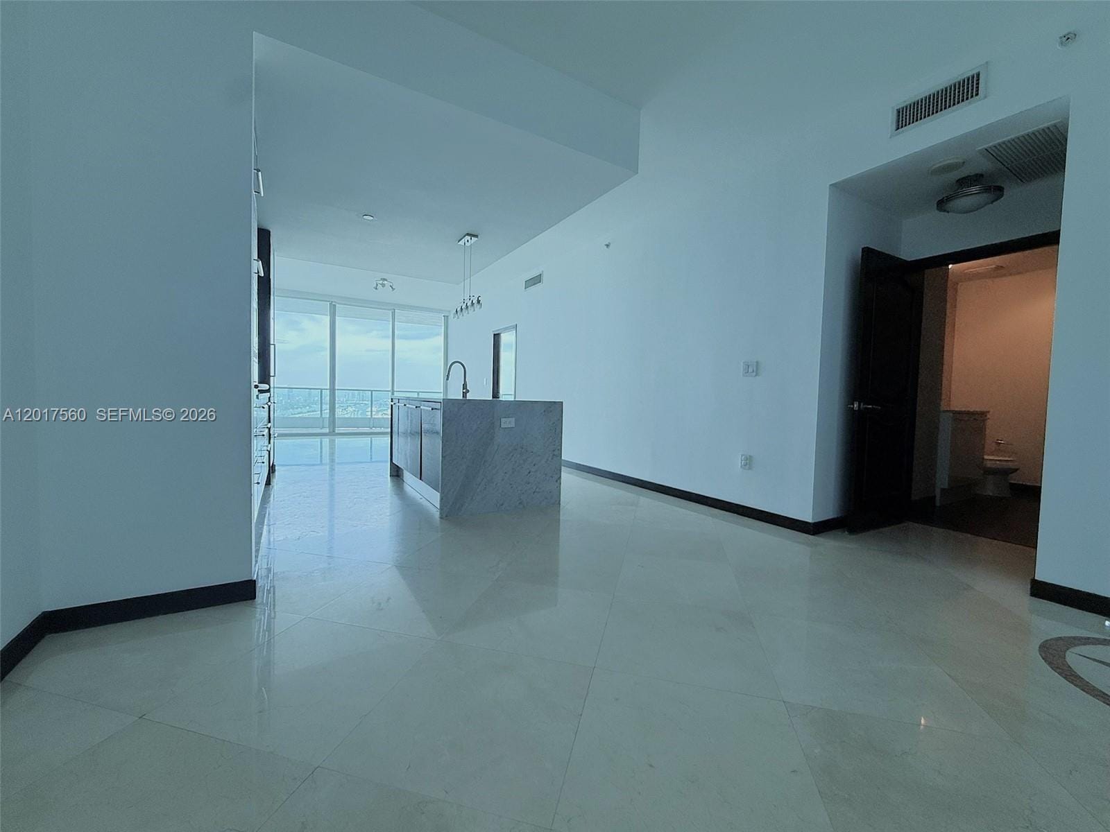 900 Biscayne Boulevard 3803, Miami, FL 33132 photo 3