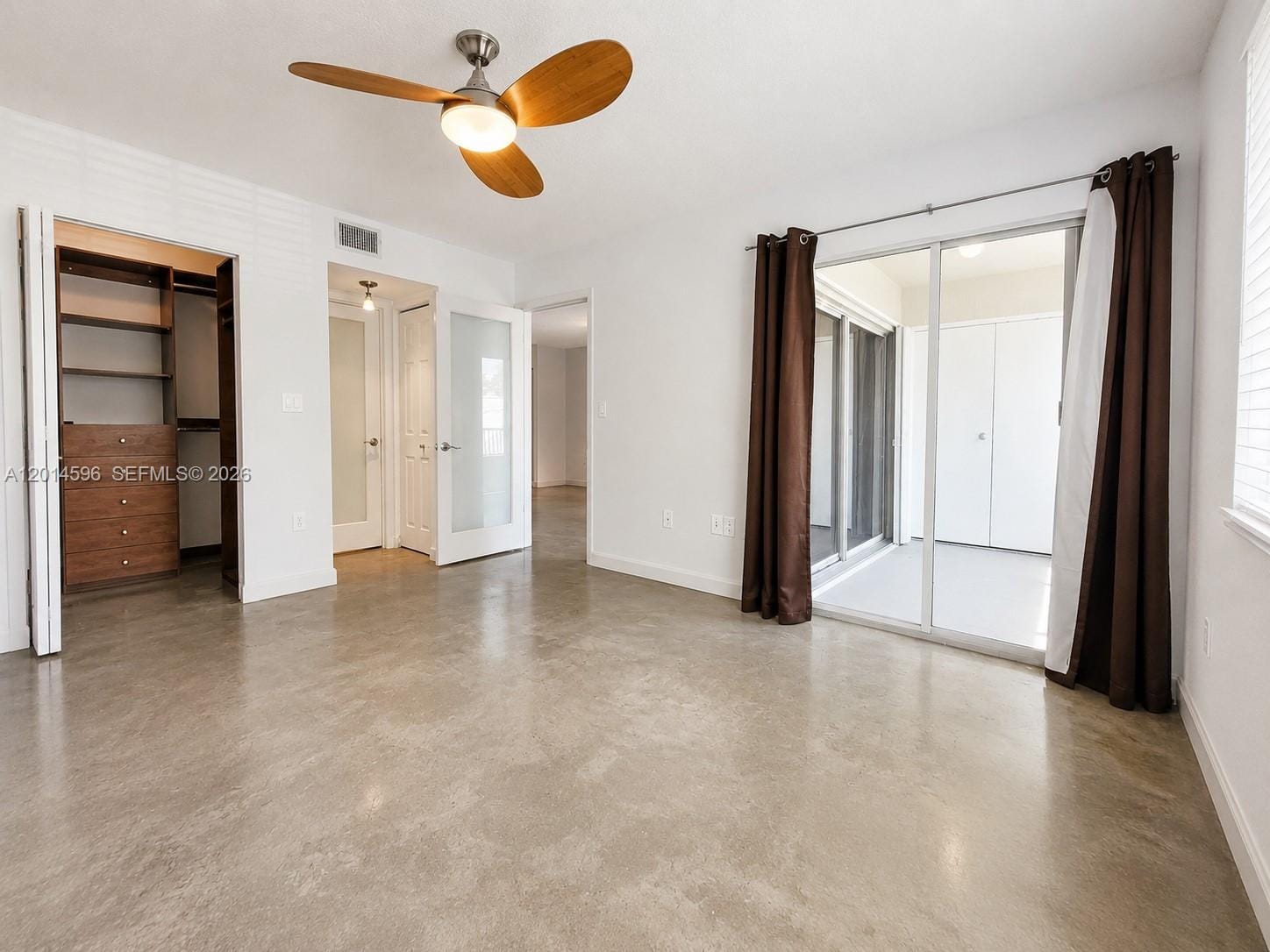 2890 N Oakland Forest Drive 203 — photo 7
