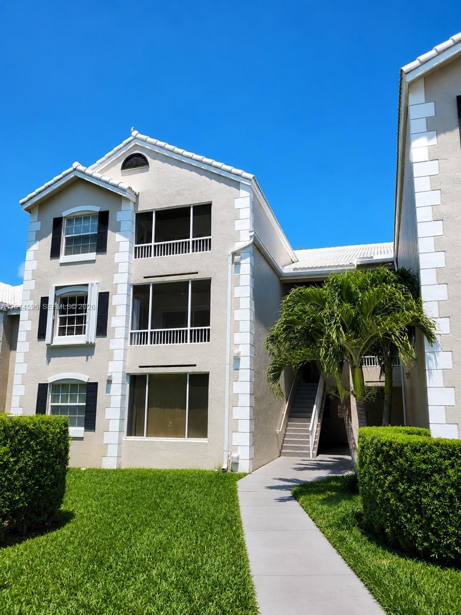 2890 N Oakland Forest Drive 203, Oakland Park, FL 33309, Oakland Park