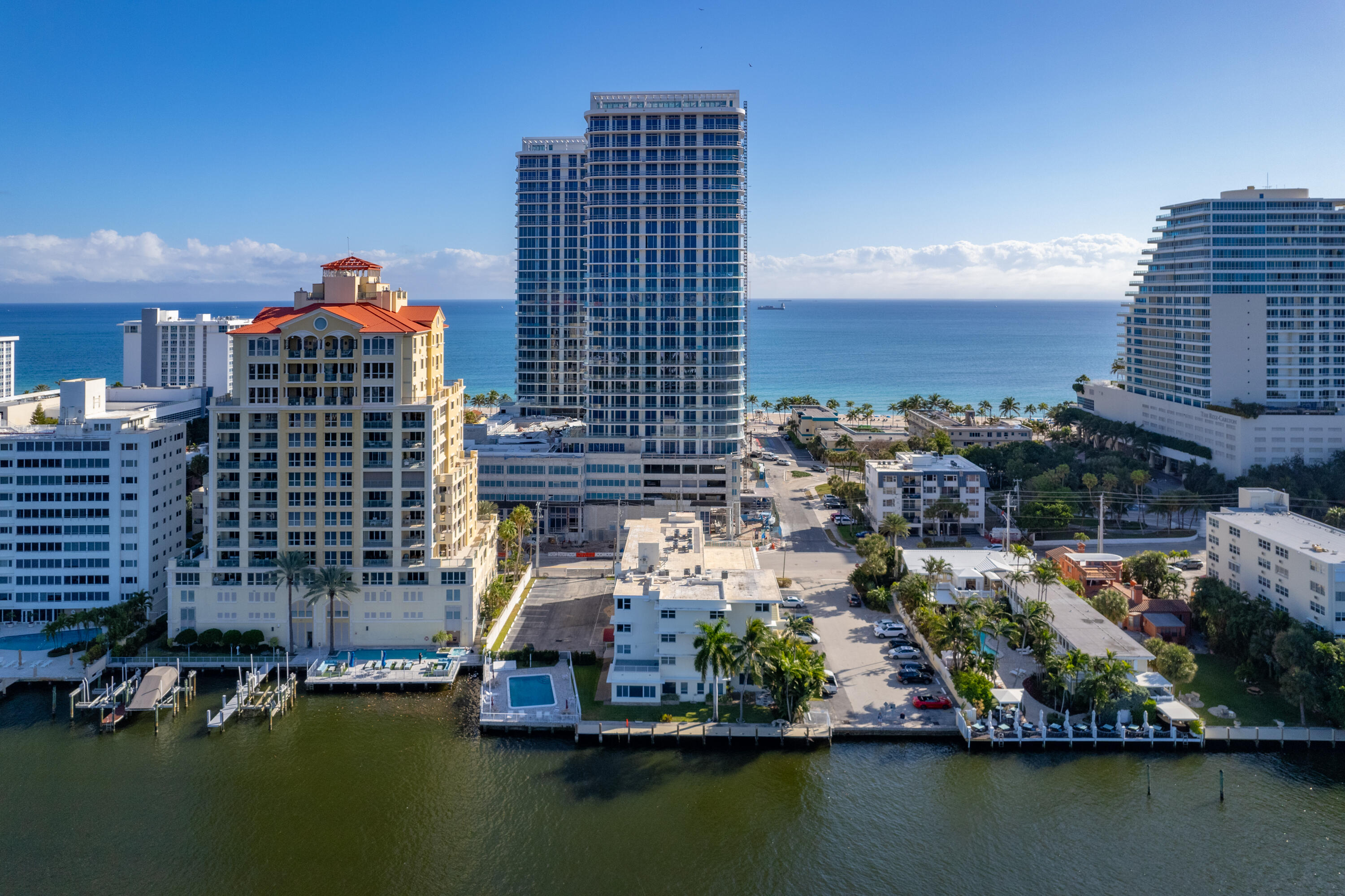 125 N Birch Road, Fort Lauderdale, FL