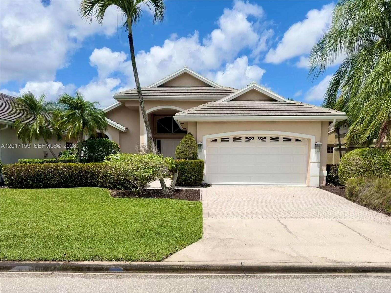 8300 Bob O Link Drive, West Palm Beach, FL 33412