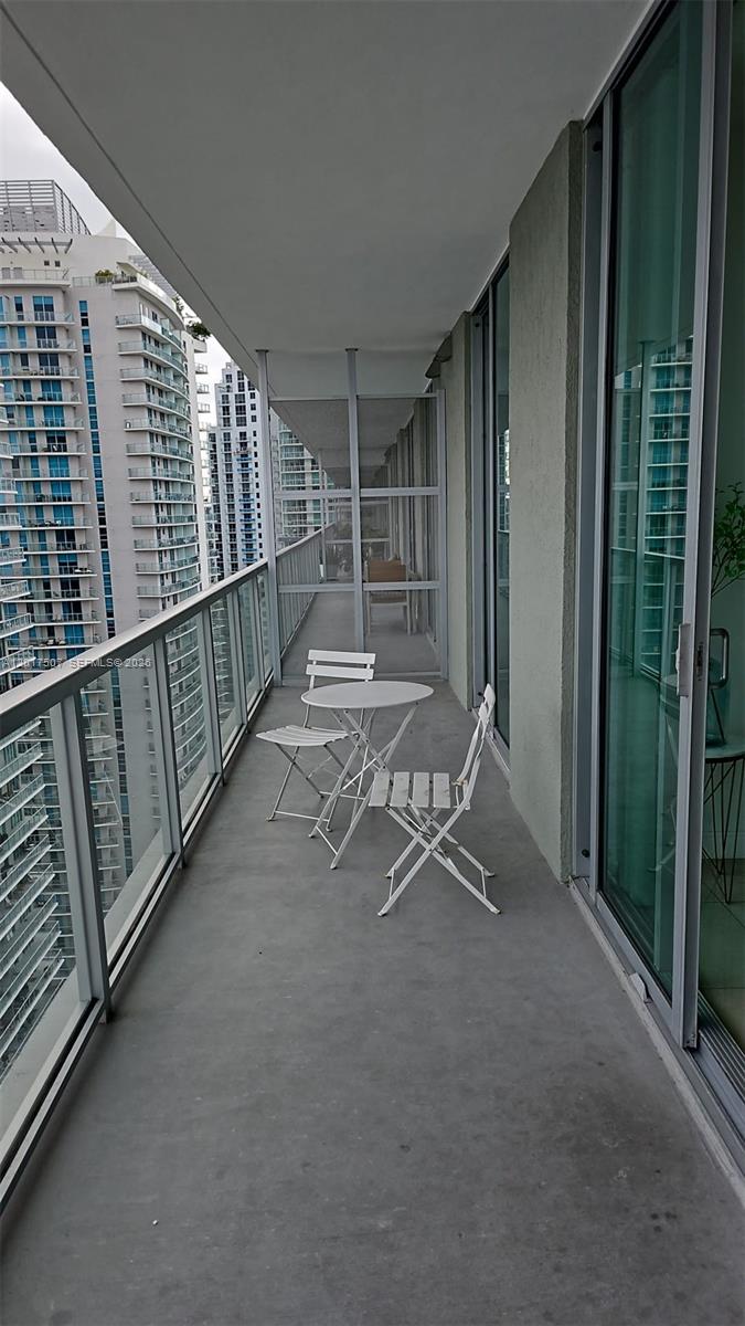 79 SW 12th Street 3711S, Miami, FL 33130, Miami
