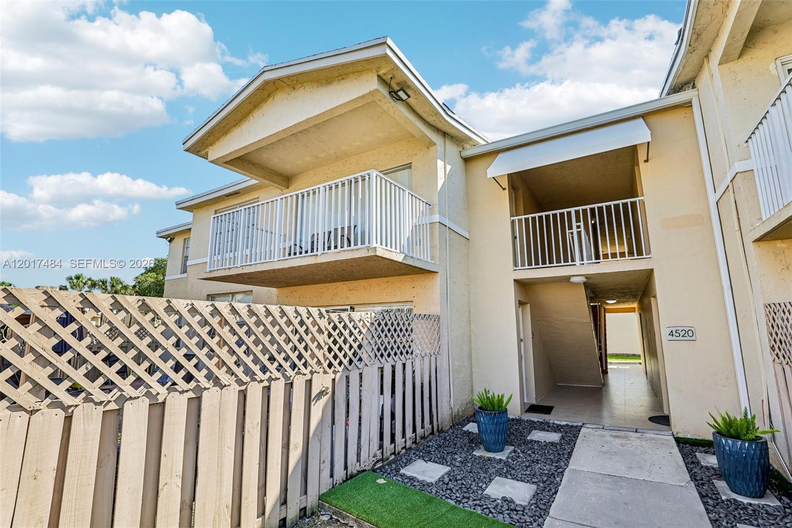 4520 NW 79th Avenue 2D, Doral, FL 33166, Doral