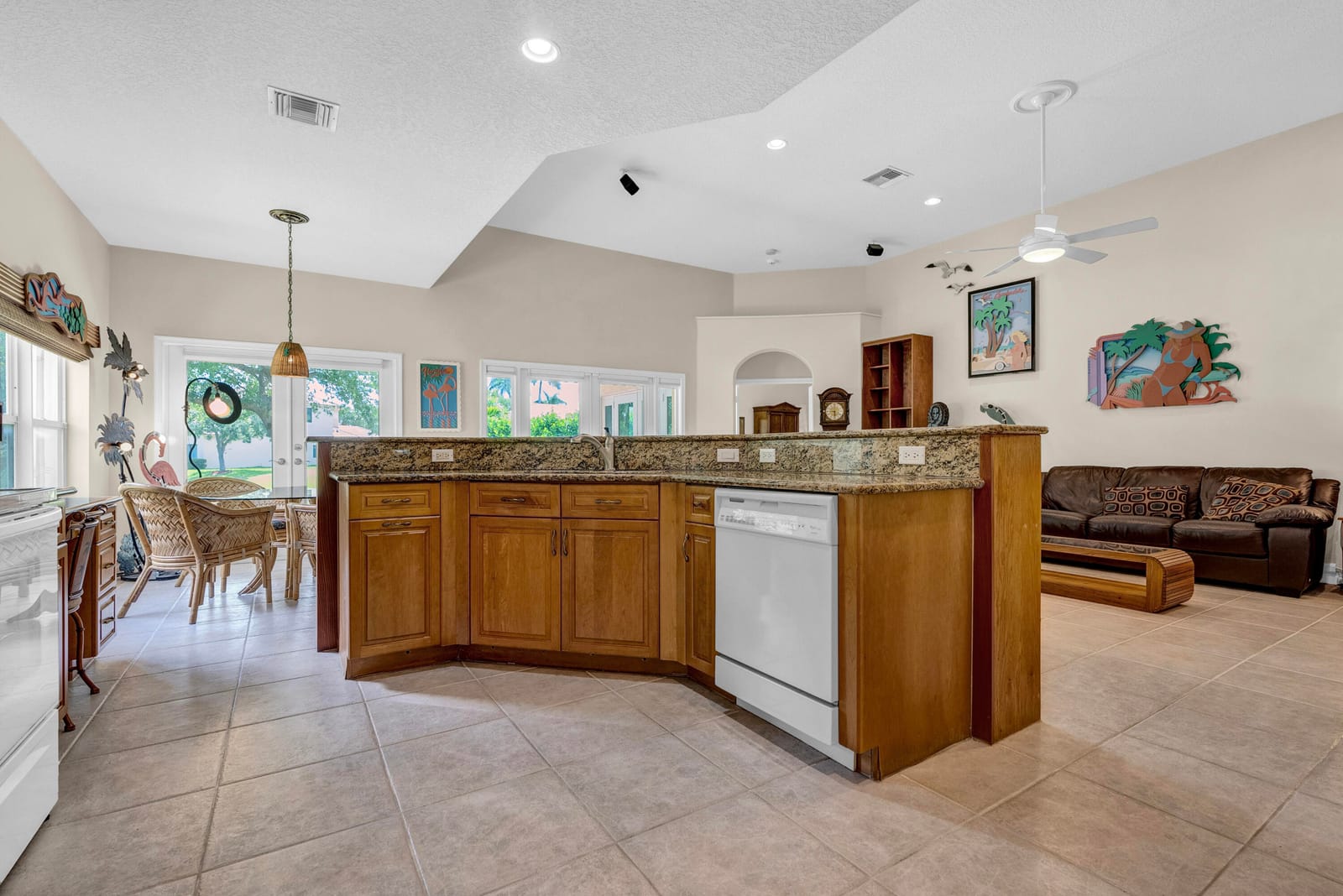 6546 NW 112th Avenue, Parkland, FL 33076 photo 12