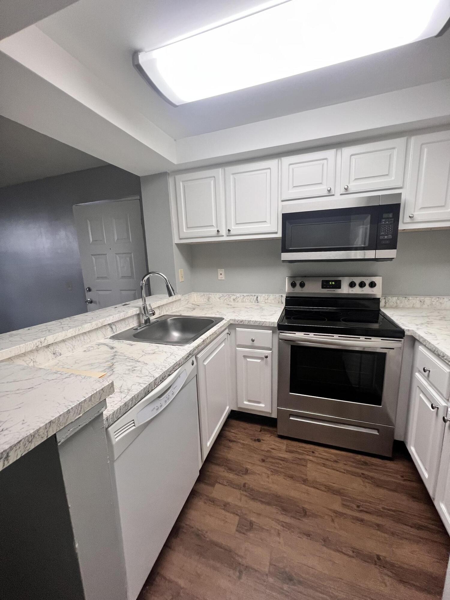 718 Executive Center Drive 111, West Palm Beach, FL 33401, West Palm Beach