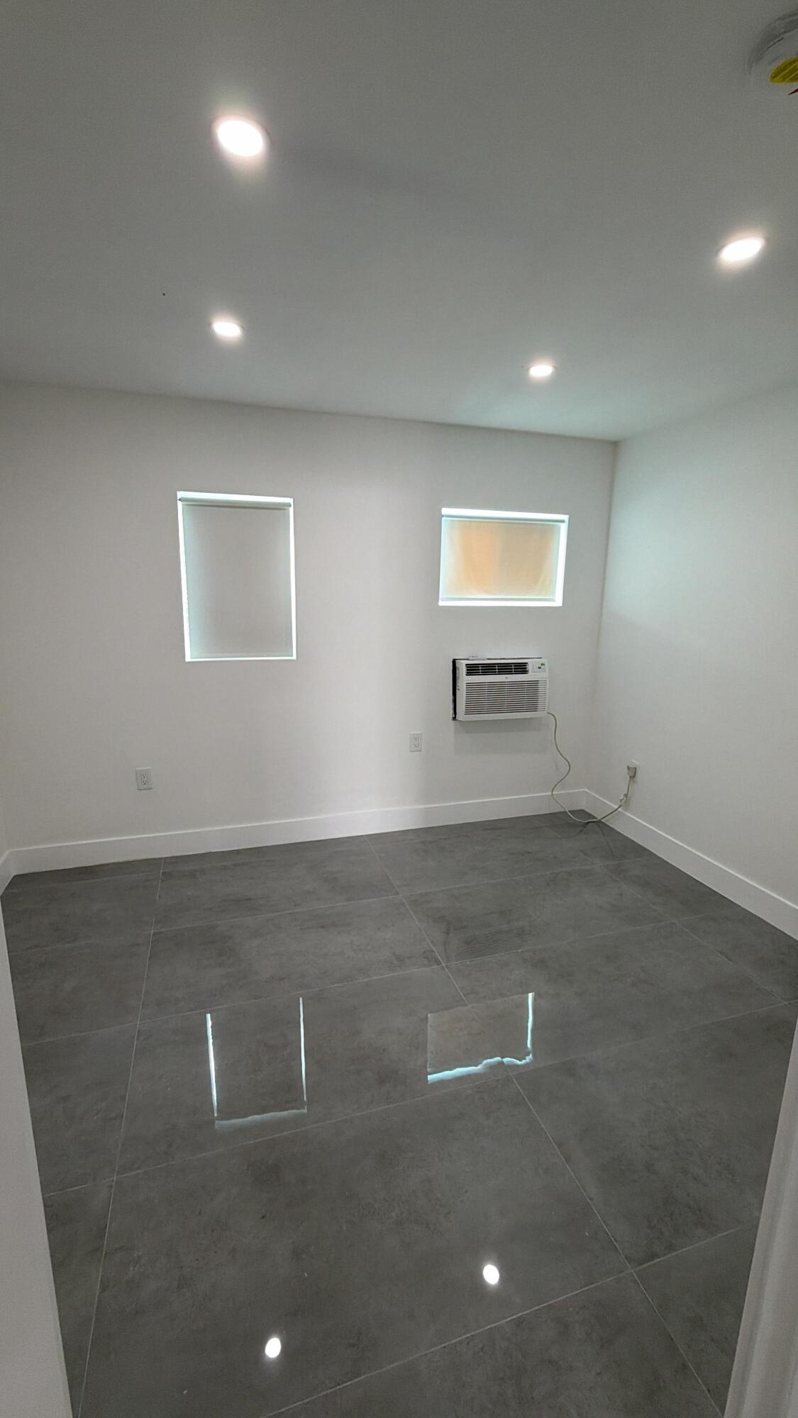 935 Jefferson Avenue 10, Miami Beach, FL 33139, Miami Beach