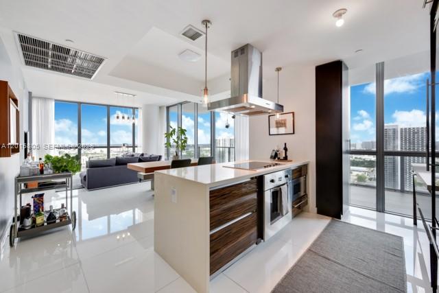 1100 Biscayne Boulevard 3205, Miami, FL 33132, Miami