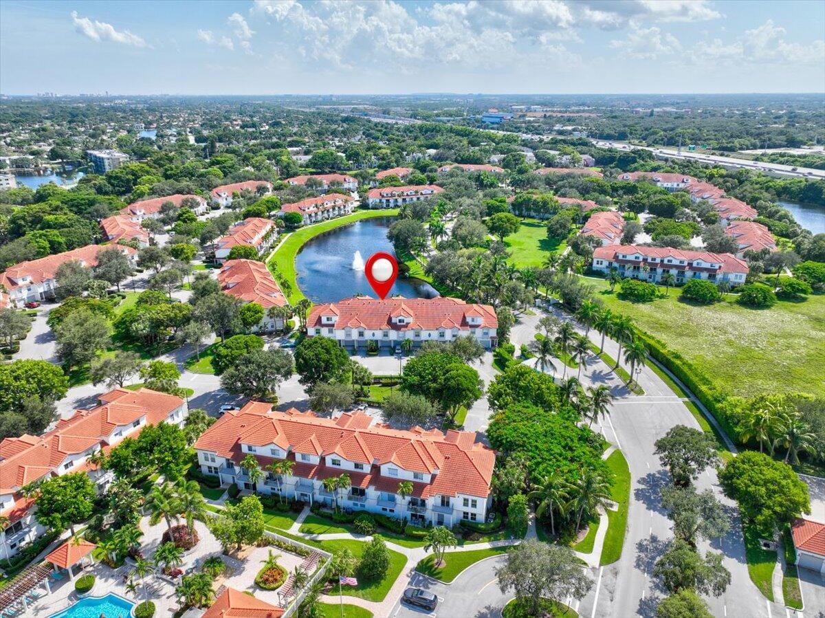2012 Alta Meadows Lane 103, Delray Beach, FL 33444 photo 14