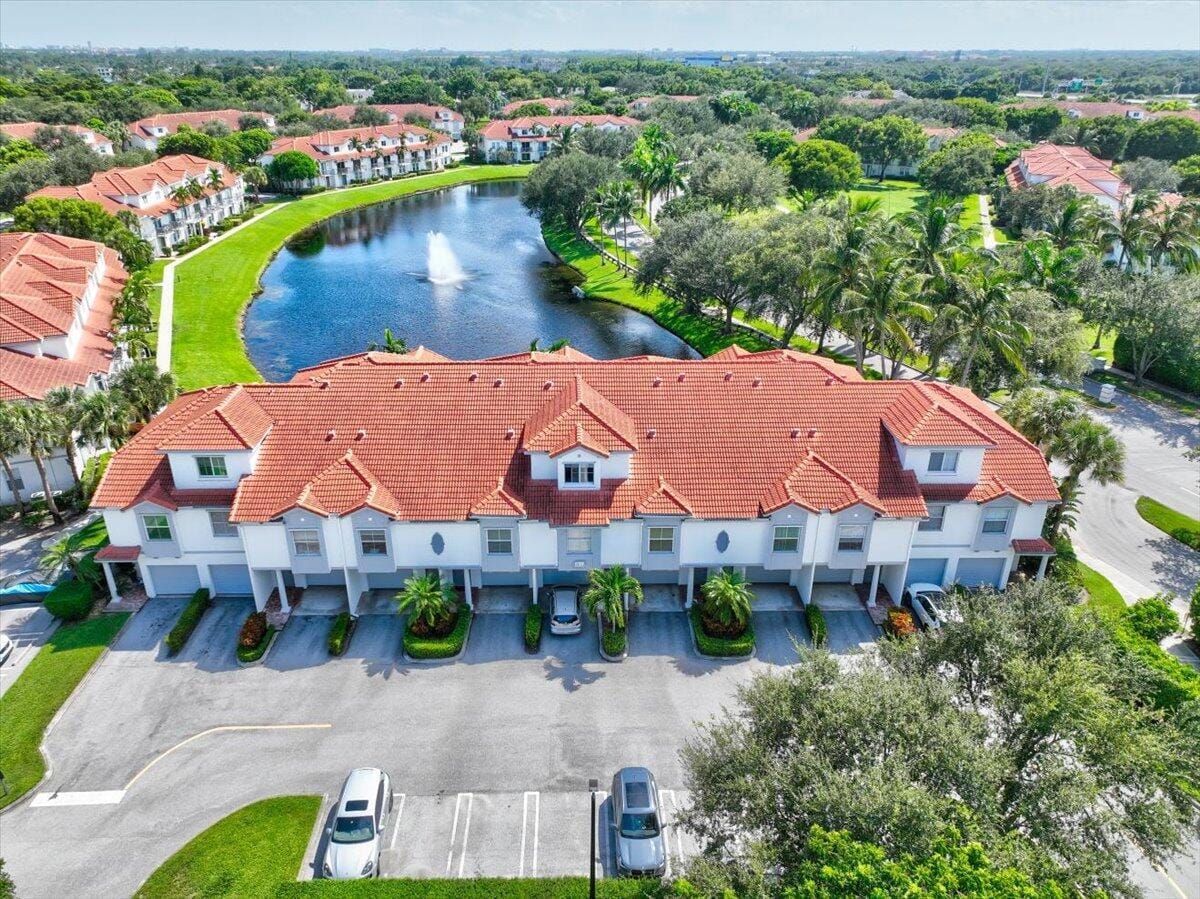 2012 Alta Meadows Lane 103, Delray Beach, FL 33444 photo 15