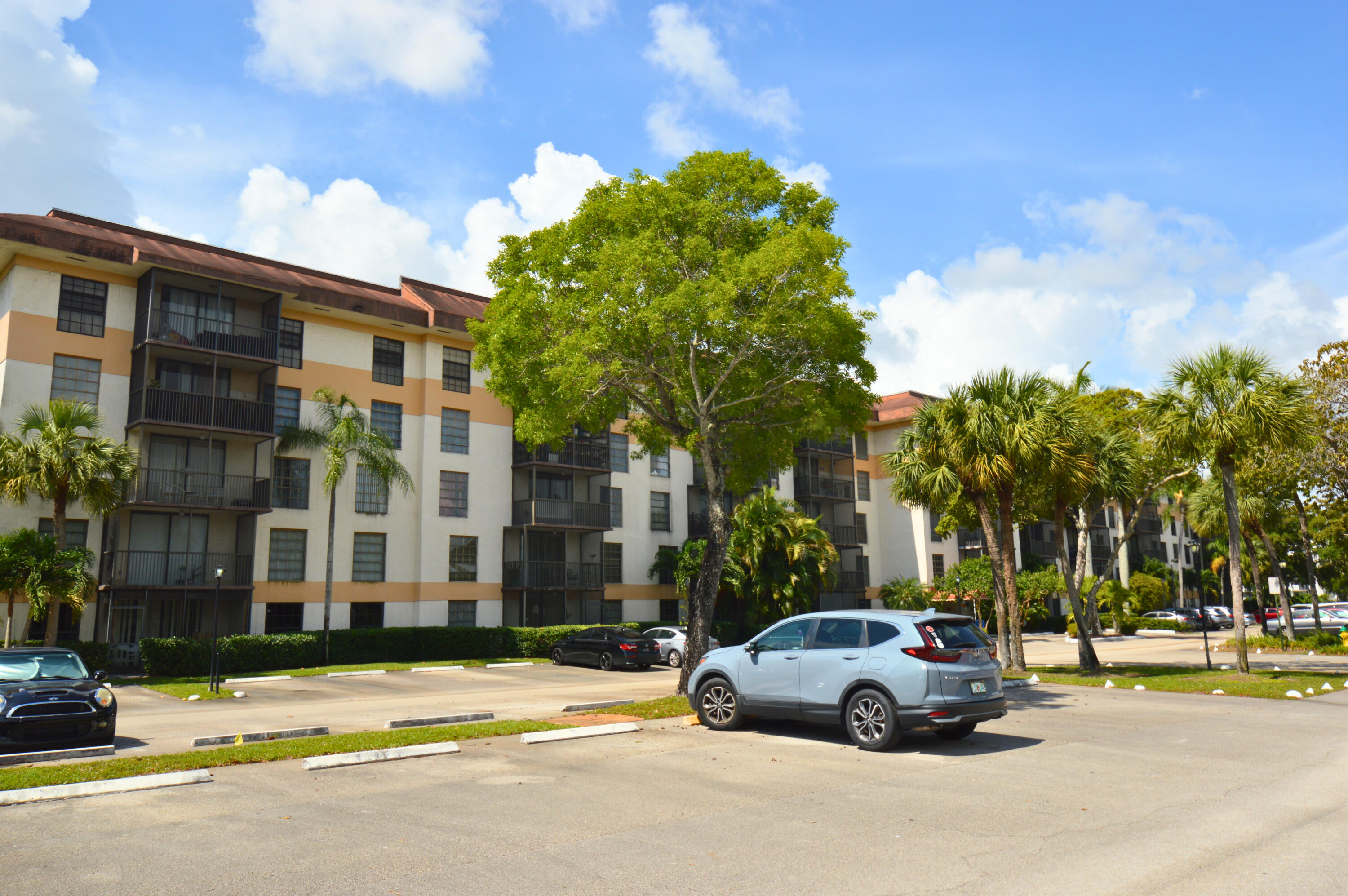 5570 NW 44th Street 318a, Lauderhill, FL 33319, Lauderhill
