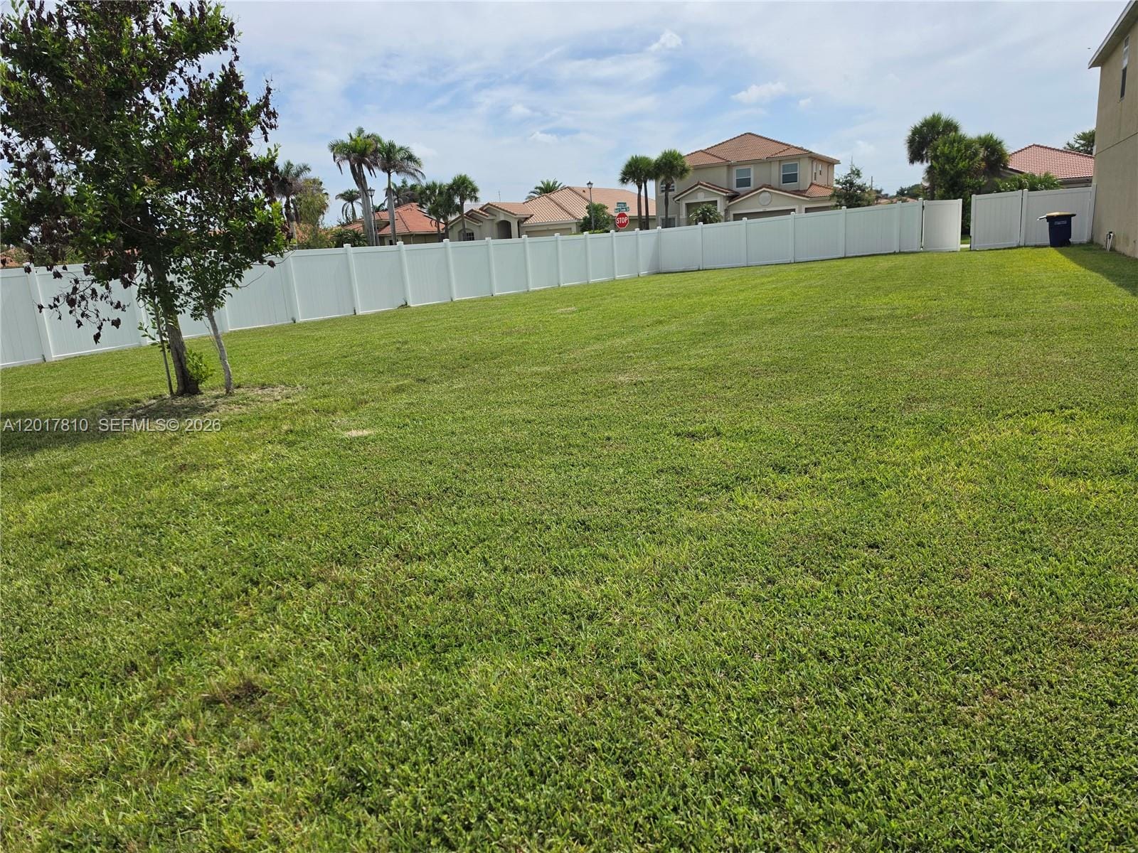831 Bent Creek Drive, Fort Pierce, FL 34947 photo 14