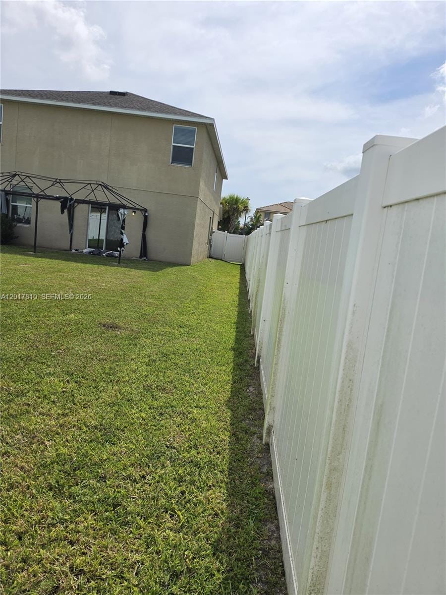 831 Bent Creek Drive, Fort Pierce, FL 34947 photo 15
