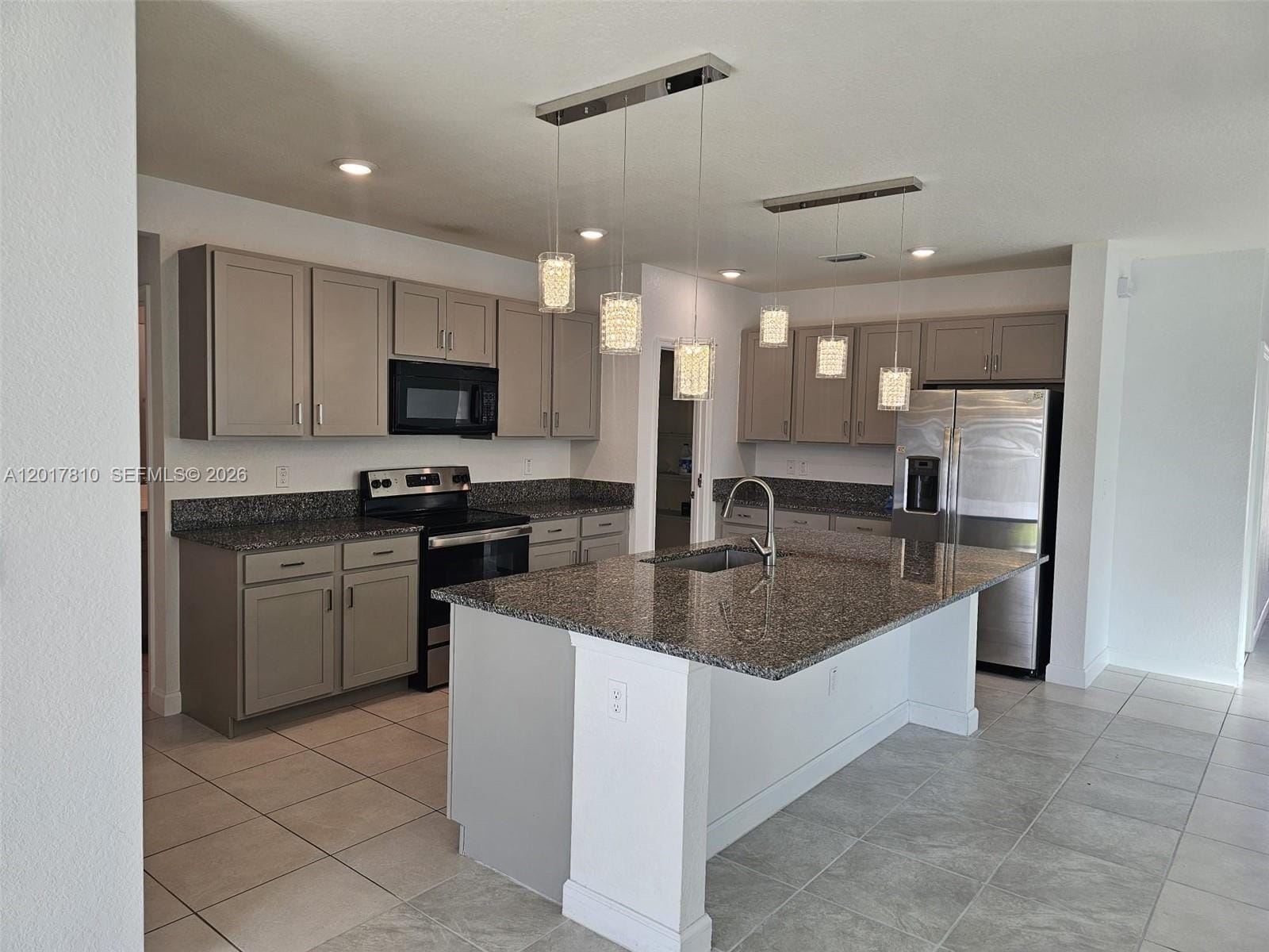 831 Bent Creek Drive, Fort Pierce, FL 34947 photo 17