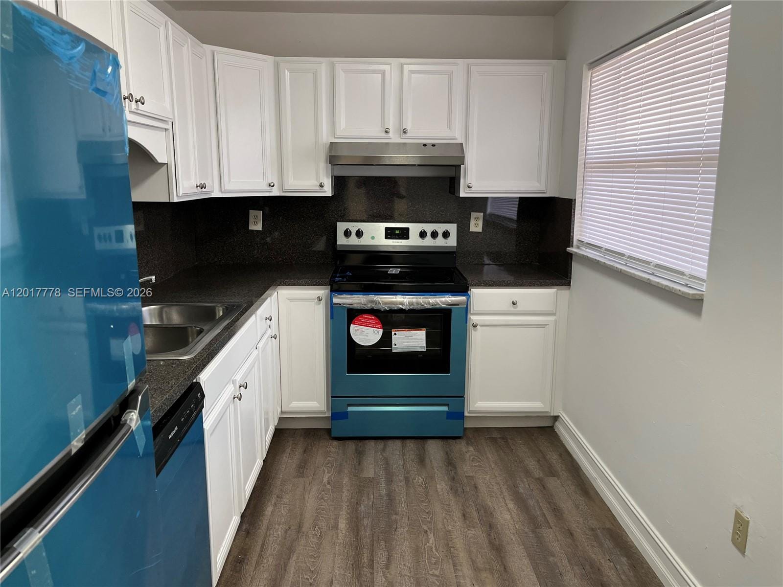 9190 Fontainebleau Boulevard 202, Miami, FL 33172 photo 8