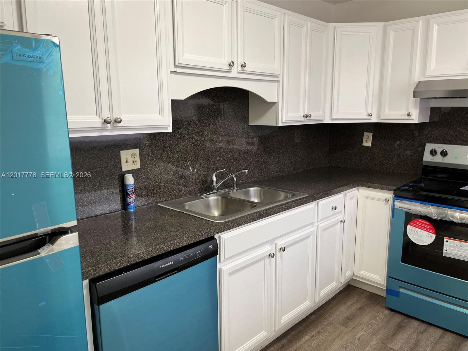 9190 Fontainebleau Boulevard 202, Miami, FL 33172 photo 9